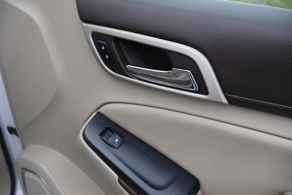 used 2018 GMC Yukon car, priced at $38,599