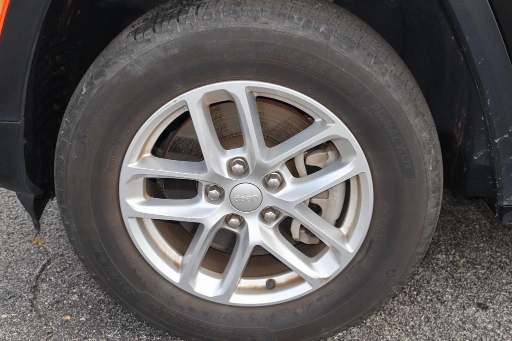 used 2023 Jeep Grand Cherokee L car, priced at $27,195