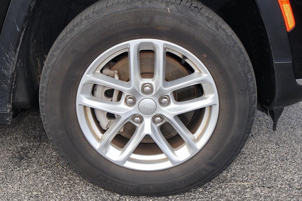 used 2023 Jeep Grand Cherokee L car, priced at $27,195