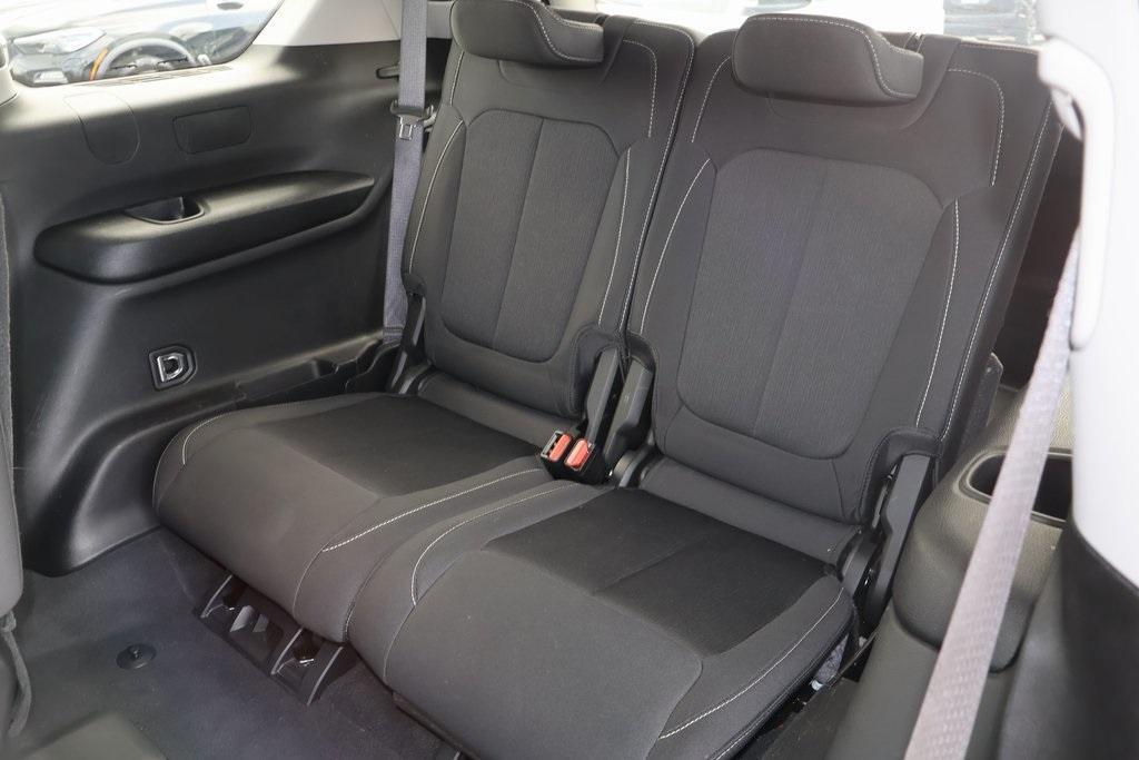 used 2023 Jeep Grand Cherokee L car, priced at $27,195