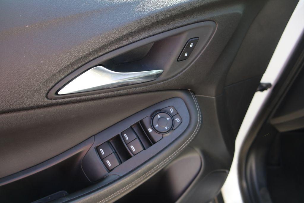 used 2025 Buick Encore GX car, priced at $23,995