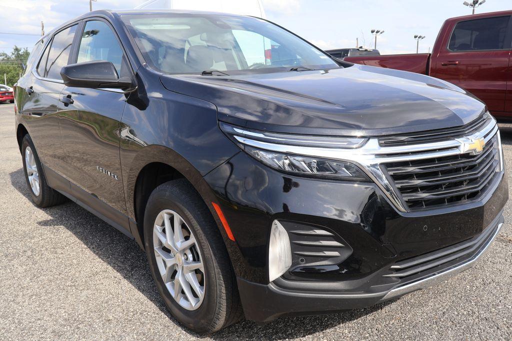 used 2024 Chevrolet Equinox car, priced at $25,495