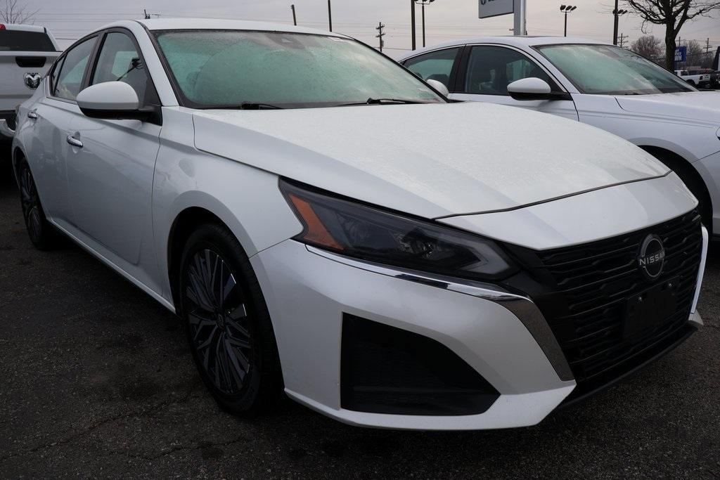used 2023 Nissan Altima car, priced at $20,995