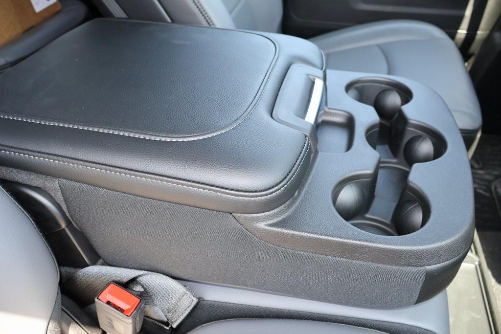 new 2025 Ram 2500 car, priced at $71,400