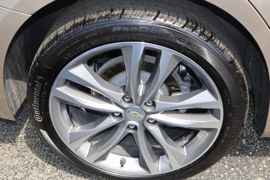 used 2024 Chevrolet Malibu car, priced at $25,955