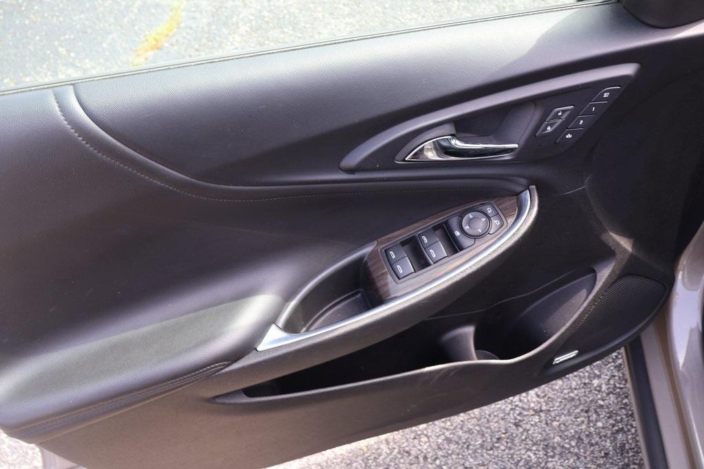 used 2024 Chevrolet Malibu car, priced at $25,955