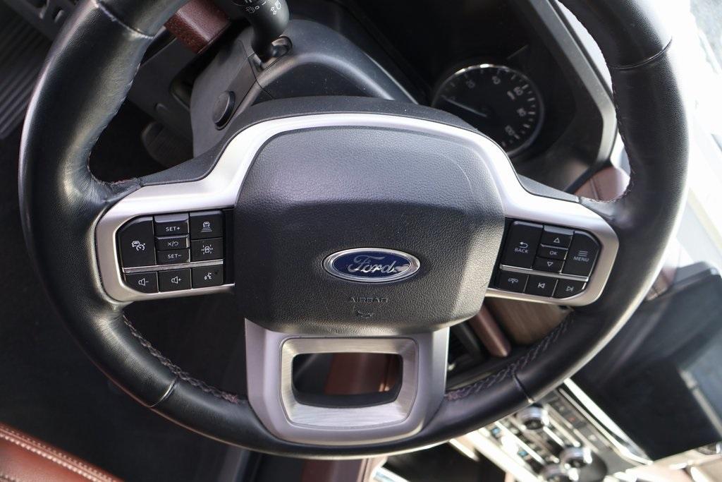 used 2024 Ford Expedition car, priced at $46,995