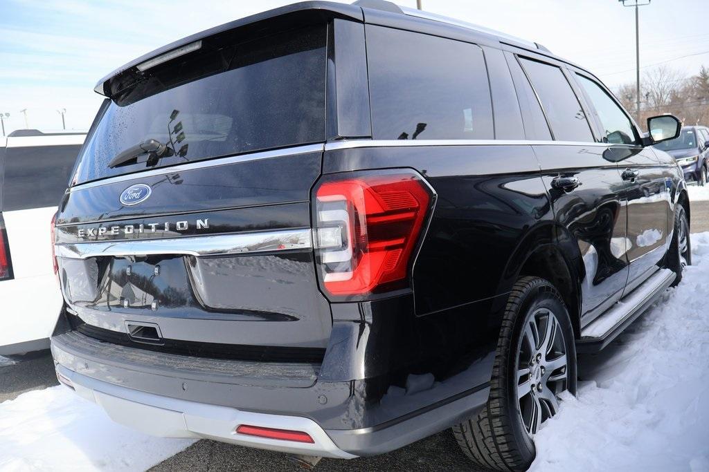 used 2024 Ford Expedition car, priced at $46,995