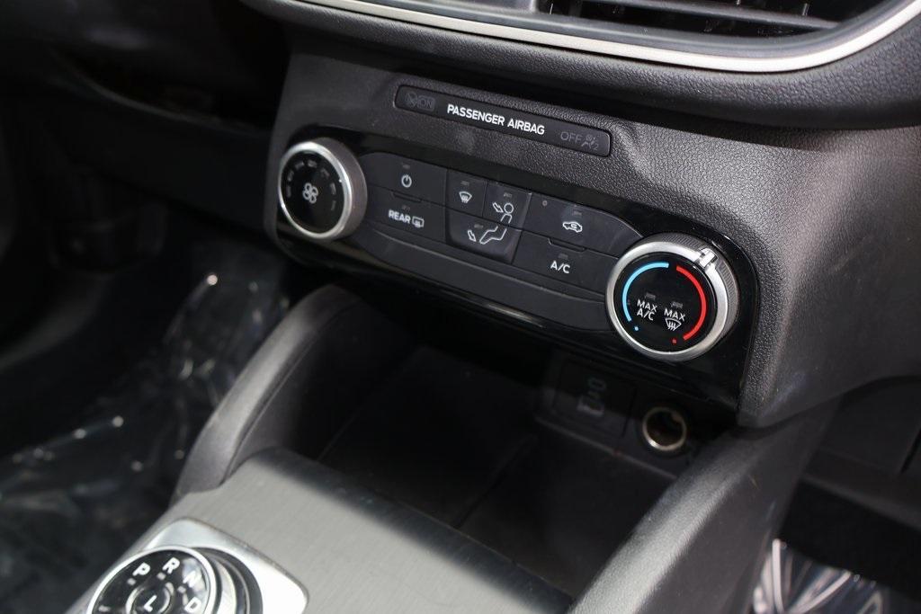 used 2022 Ford Escape car, priced at $21,445