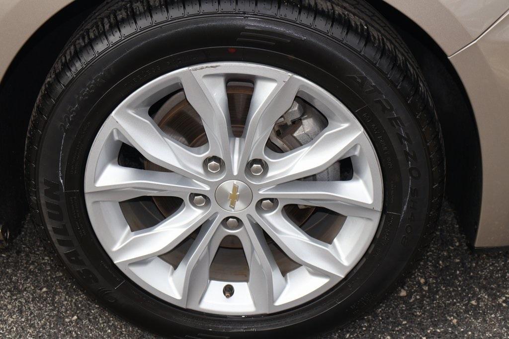 used 2023 Chevrolet Malibu car, priced at $20,359