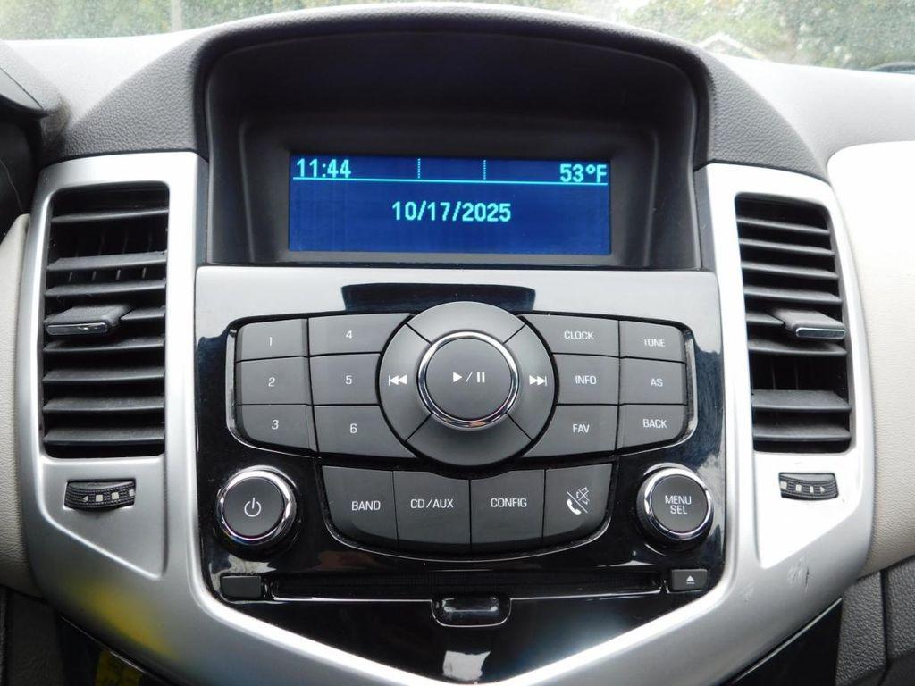 used 2014 Chevrolet Cruze car, priced at $8,588