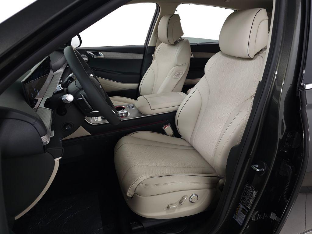 new 2026 Genesis GV80 car