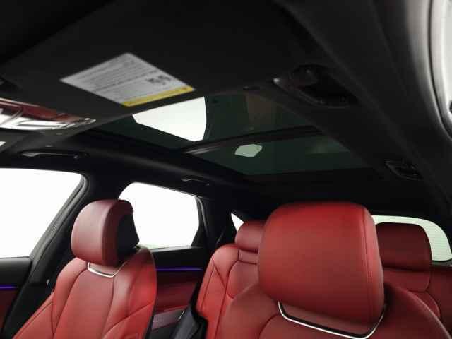 new 2026 Genesis GV70 car