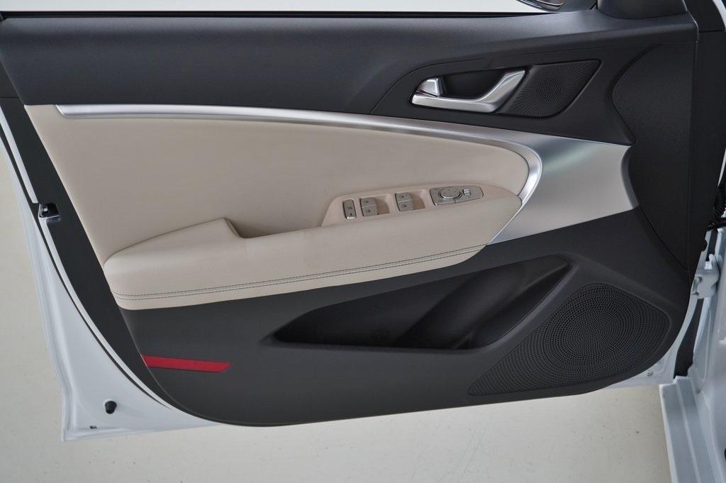 used 2026 Genesis G70 car, priced at $39,990