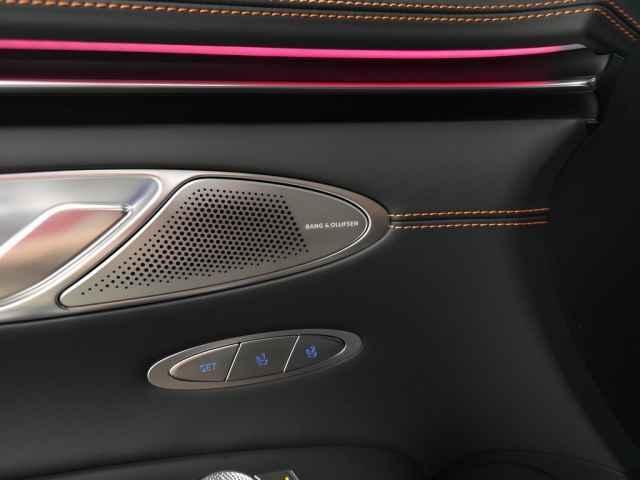 new 2026 Genesis GV70 car