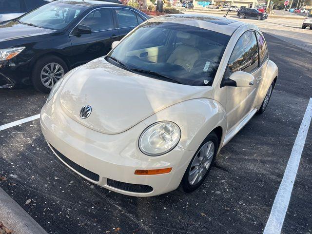 used 2009 Volkswagen New Beetle car, priced at $7,980