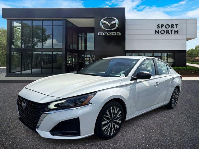 used 2025 Nissan Altima car, priced at $17,813