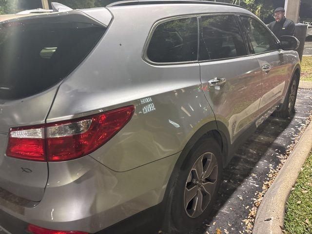 used 2016 Hyundai Santa Fe car, priced at $7,888