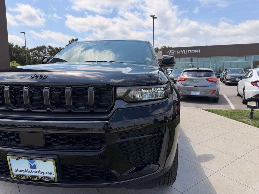 used 2026 Jeep Grand Cherokee L car, priced at $45,620