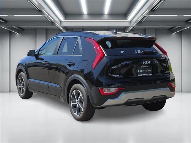 new 2025 Kia Niro car, priced at $30,940