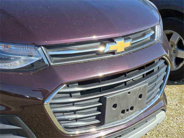 used 2021 Chevrolet Trax car, priced at $14,988