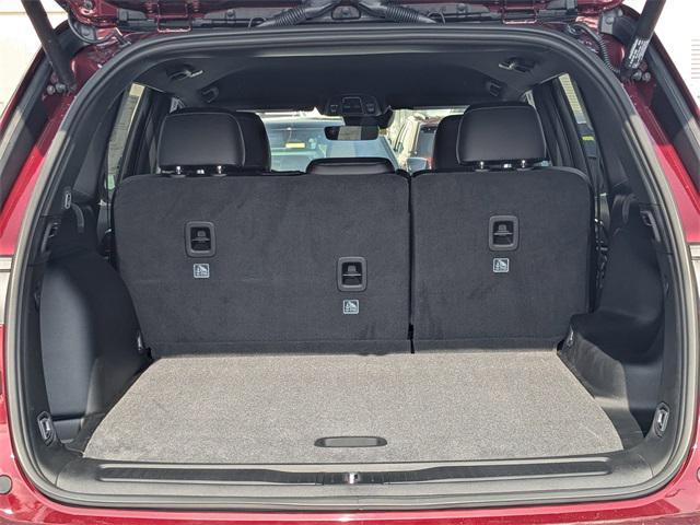 new 2025 Jeep Grand Cherokee car, priced at $35,225