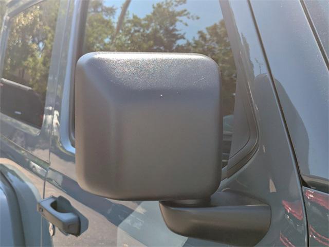 new 2025 Jeep Wrangler car, priced at $48,590