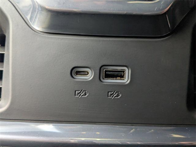 used 2022 GMC Sierra 1500 car, priced at $42,631