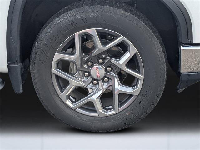 used 2022 GMC Sierra 1500 car, priced at $42,631