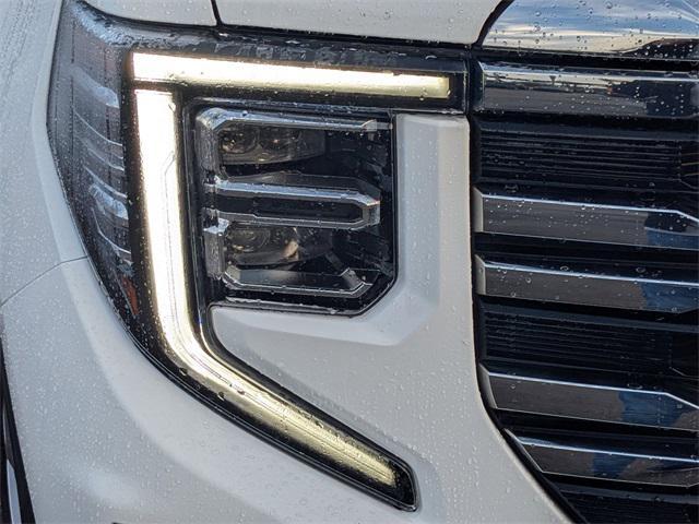 used 2022 GMC Sierra 1500 car, priced at $42,631