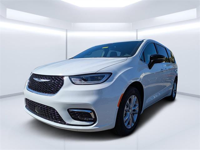 new 2026 Chrysler Pacifica car, priced at $39,995