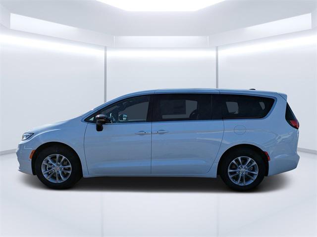 new 2026 Chrysler Pacifica car, priced at $39,995