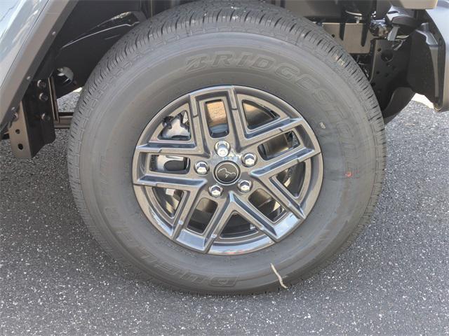 new 2025 Jeep Gladiator car, priced at $42,840