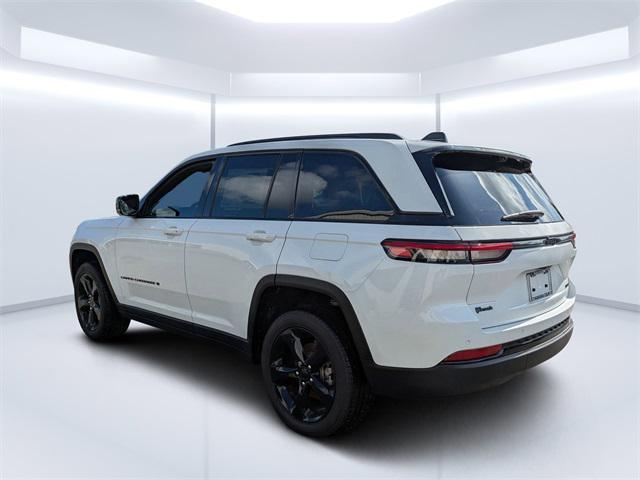 new 2025 Jeep Grand Cherokee car, priced at $43,860