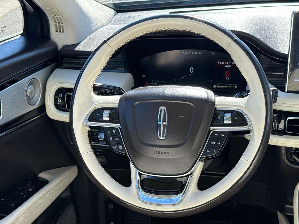 used 2022 Lincoln Nautilus car, priced at $39,875