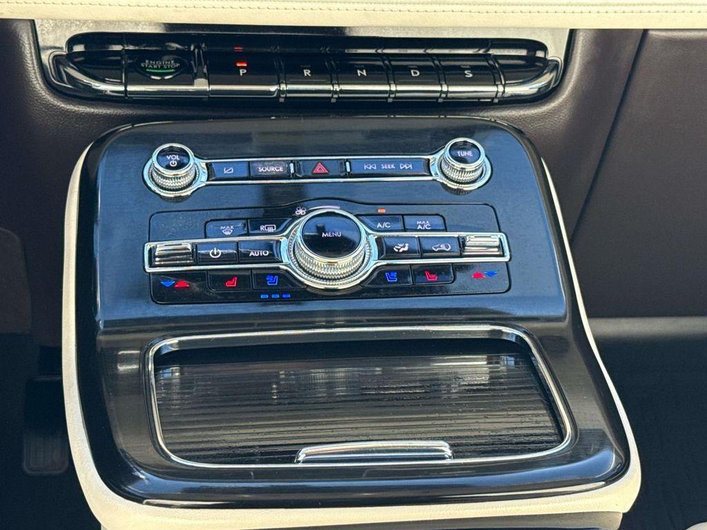 used 2022 Lincoln Nautilus car, priced at $39,875