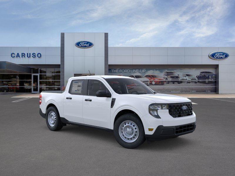 new 2025 Ford Maverick car