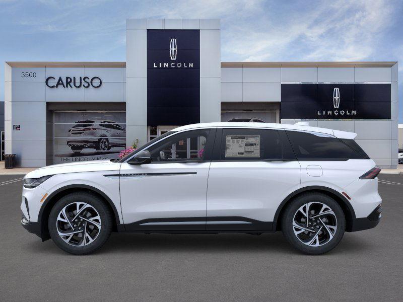 new 2026 Lincoln Nautilus car, priced at $62,690