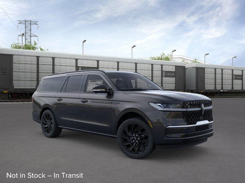 new 2026 Lincoln Navigator L car, priced at $112,140