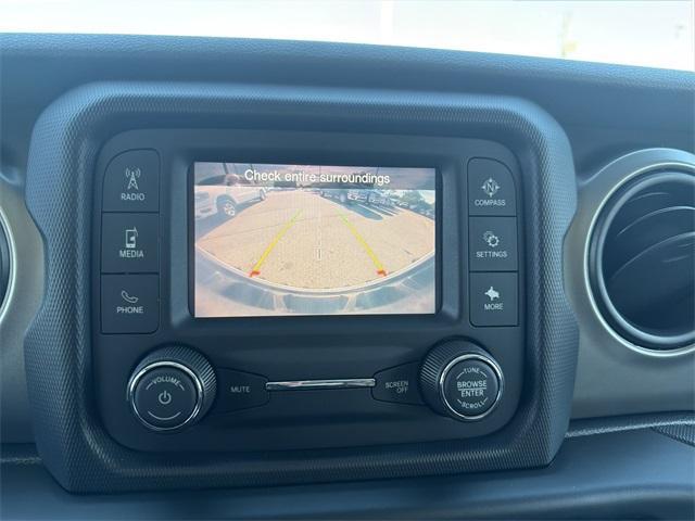 used 2020 Jeep Wrangler Unlimited car, priced at $27,911