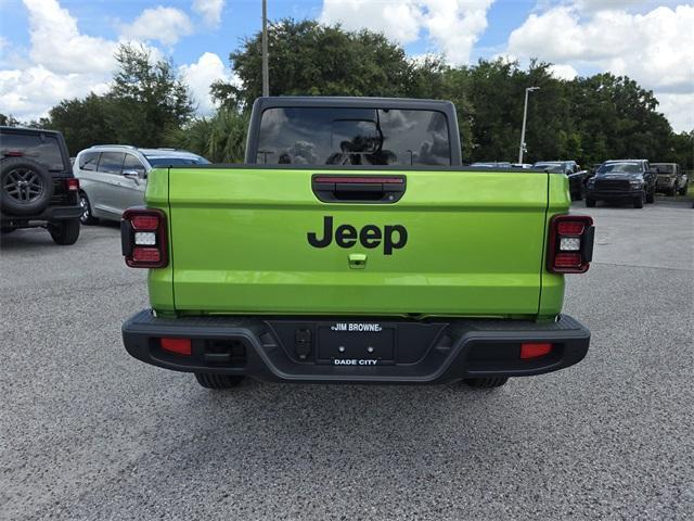 new 2025 Jeep Gladiator car, priced at $38,555