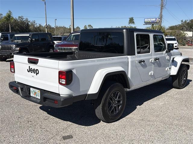 new 2025 Jeep Gladiator car, priced at $36,517
