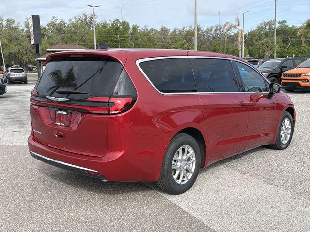 new 2026 Chrysler Pacifica car, priced at $40,234
