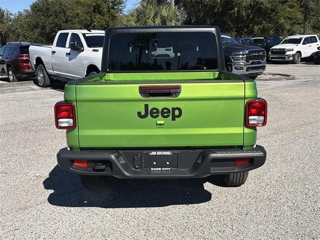 new 2026 Jeep Gladiator car, priced at $41,452