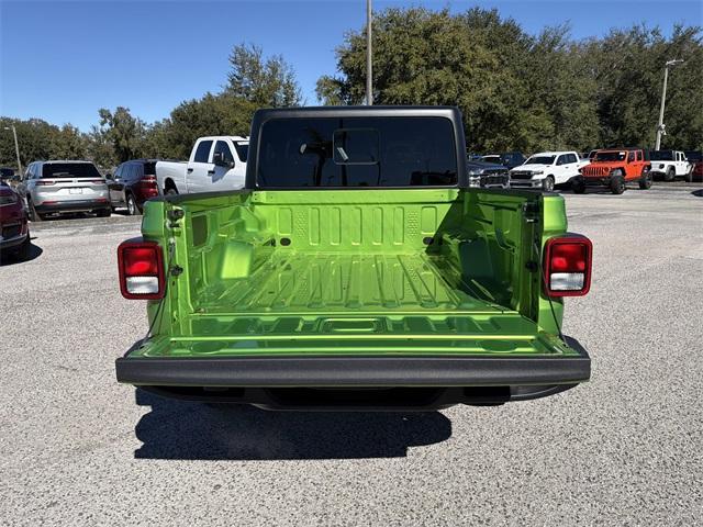 new 2026 Jeep Gladiator car, priced at $41,452