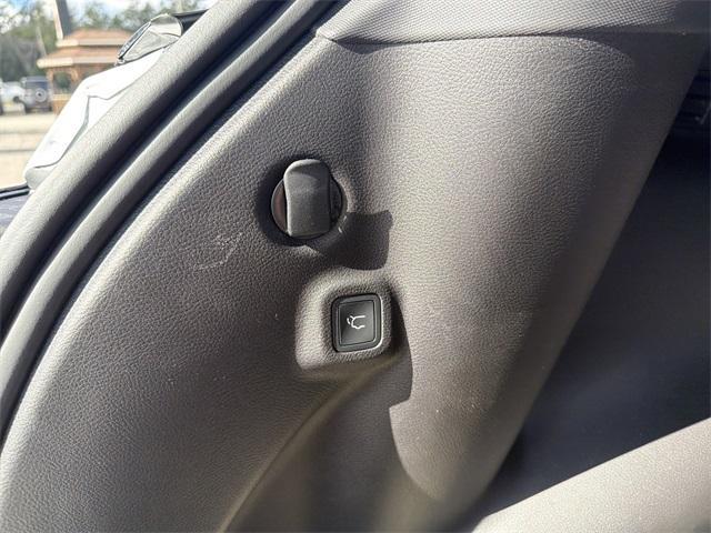 new 2026 Jeep Compass car, priced at $30,577