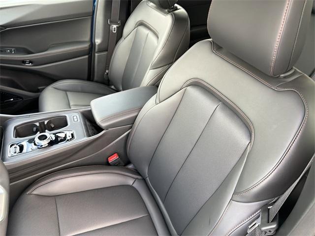 new 2026 Jeep Cherokee car, priced at $43,710