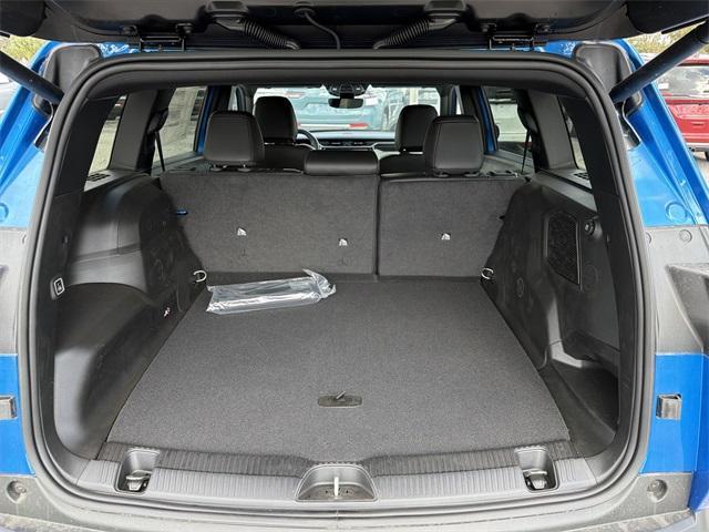 new 2026 Jeep Cherokee car, priced at $43,710