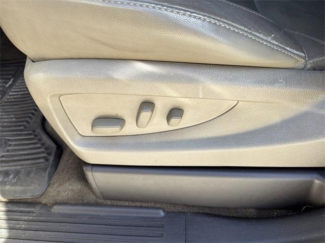 used 2015 Chevrolet Silverado 1500 car, priced at $22,711