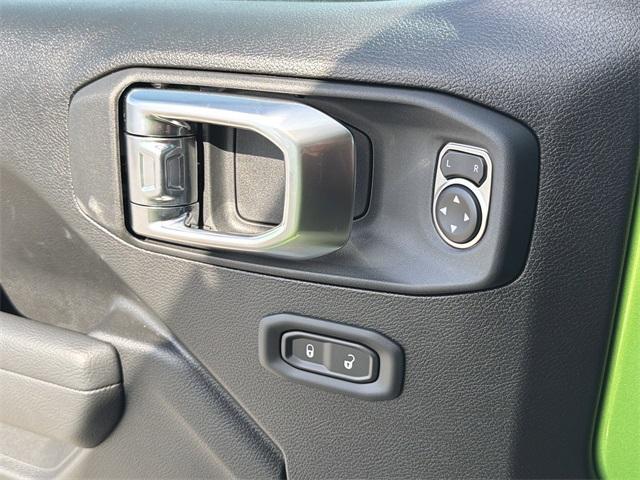 new 2026 Jeep Gladiator car, priced at $41,452